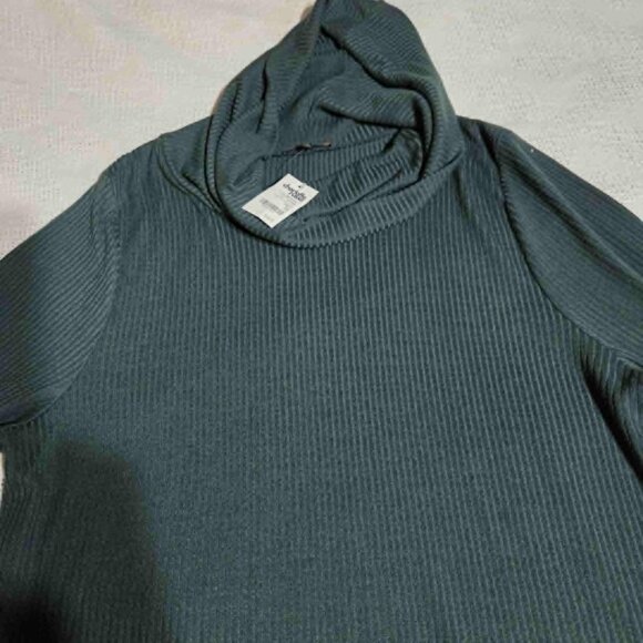 Womens Dress - Picture 7 of 13